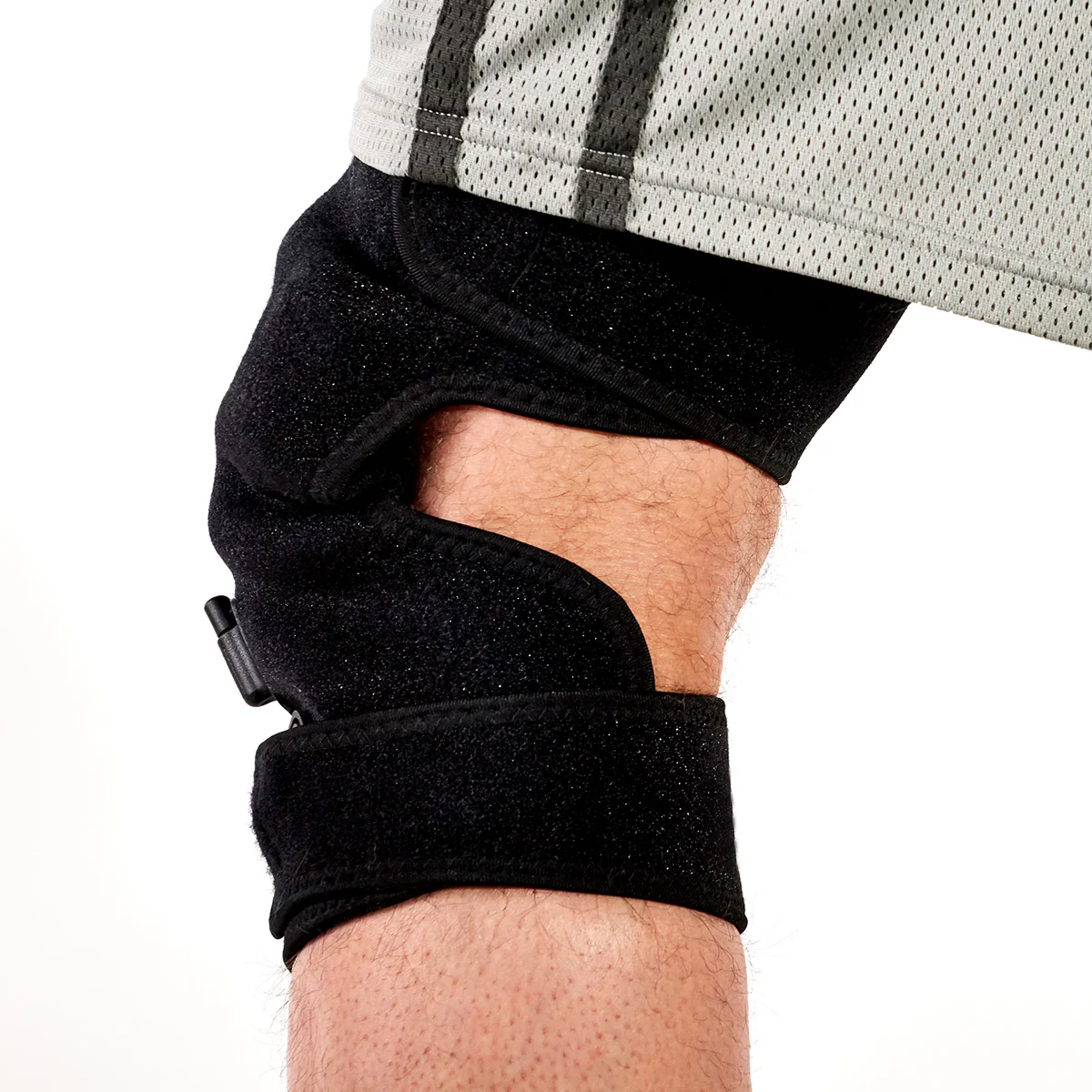 Cordless Knee Heat Therapy Wrap by Sharper Image - Image 4